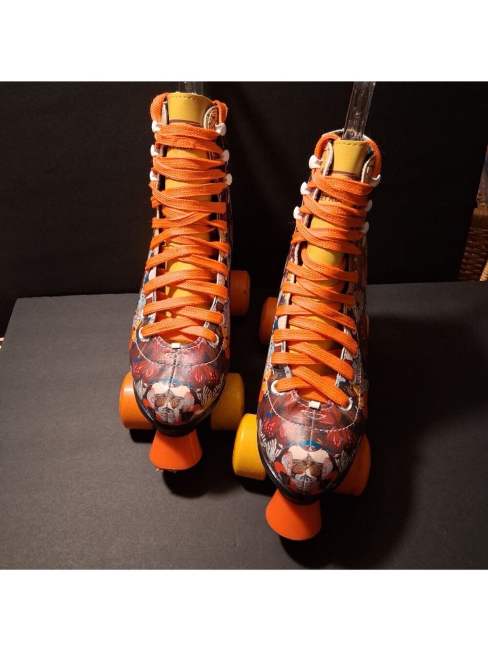 Roller Skates Street Runner Butterfly Print Size 38 With Orange Laces & Yellow - Picture 7 of 10